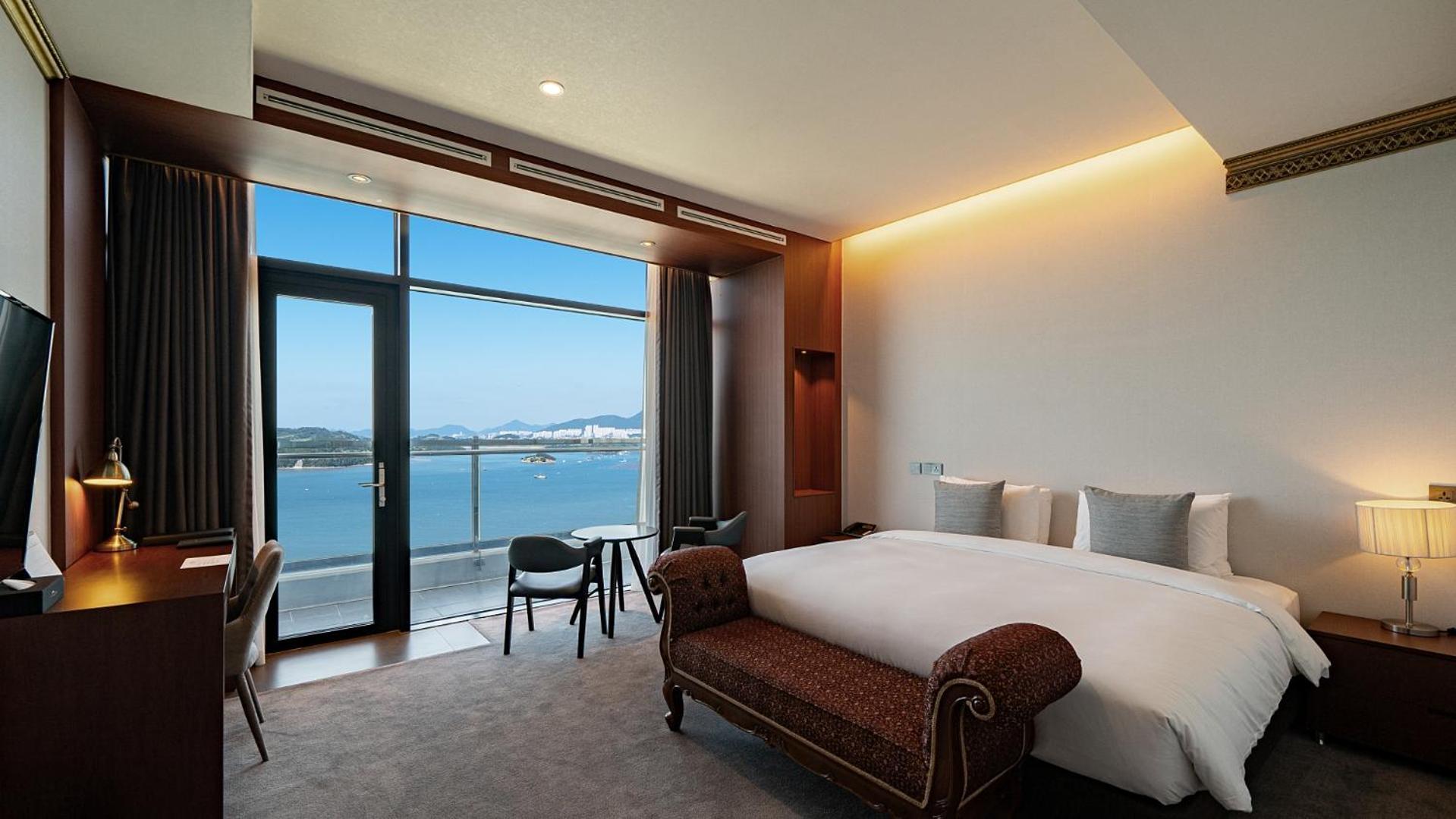 Hotel Jcs Yeosu Eksteriør billede