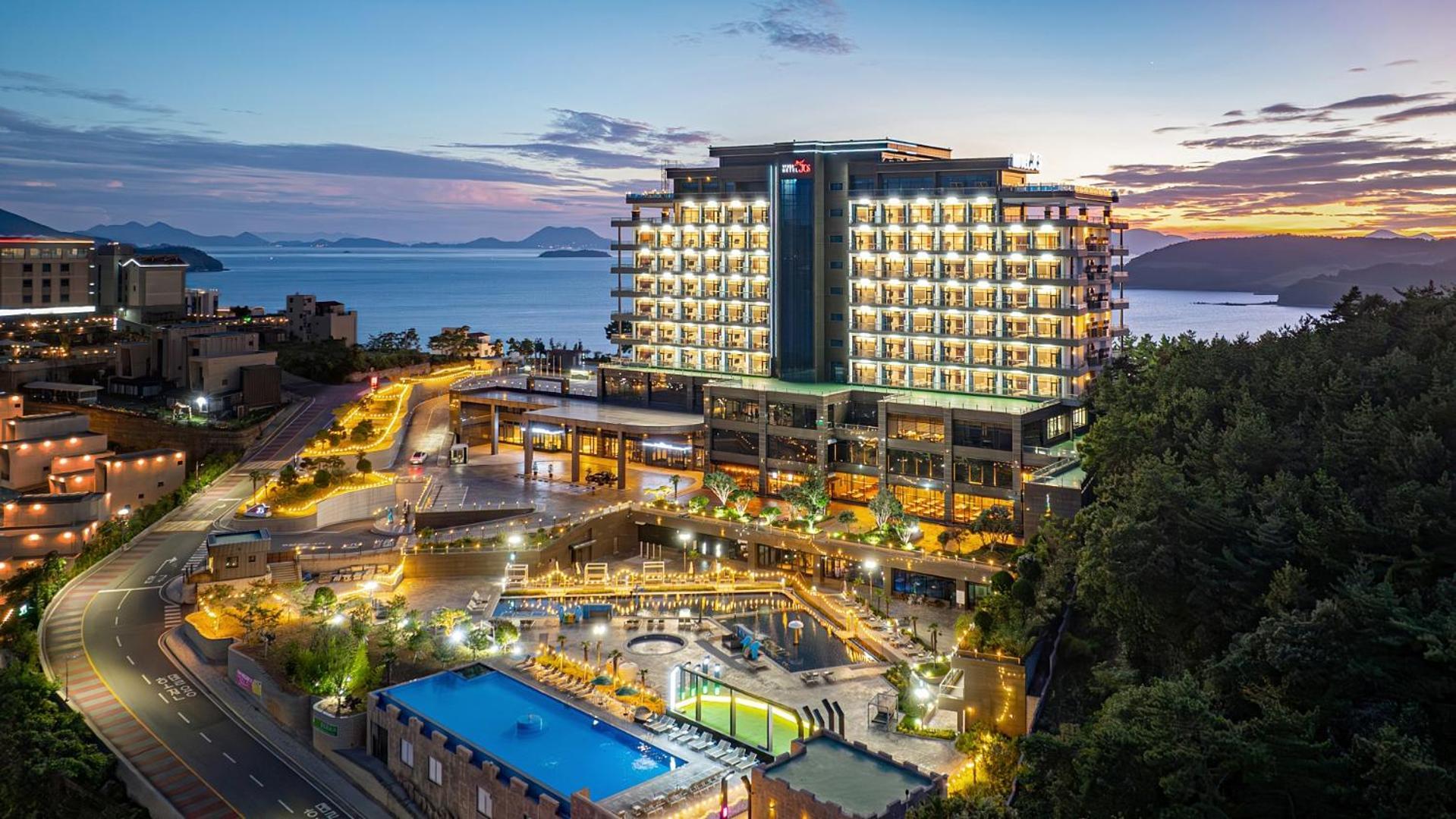 Hotel Jcs Yeosu Eksteriør billede